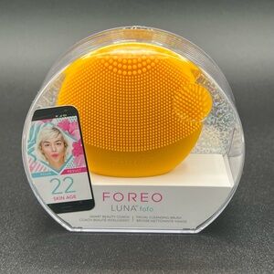 Foreo Luna fofo - SMART FACIAL CLEANSING & MASSAGING BRUSH